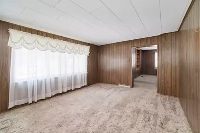 163 Van Buren Street, Manistee, MI 49660 - Photo 15