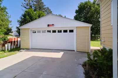 163 Van Buren Street, Manistee, MI 49660 - Photo 3