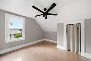 1516 Plymouth St, Jackson, MI 49203 - Photo 13