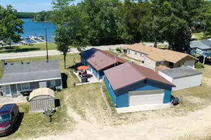 8750 S Spruce Ave, Newaygo, MI 49337 - Photo 17