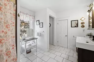 24 W Ash St, Three Oaks, MI 49128 - Photo 29