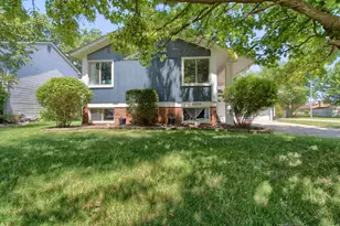 42608 Hanford Rd, Canton, MI 48187 - Photo 3