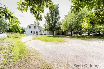 1402 E Deaner Road NE, Edmore, MI 48829 - Photo 3