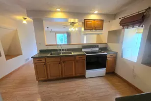 1402 E Deaner Road NE, Edmore, MI 48829 - Photo 9