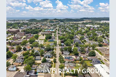 627 Fulton Avenue, Grand Haven, MI 49417 - Photo 77