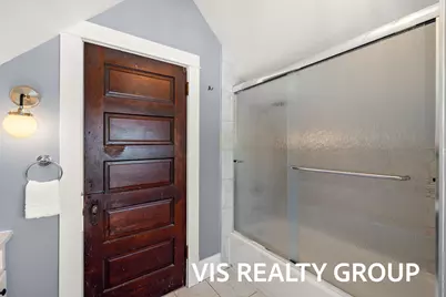627 Fulton Avenue, Grand Haven, MI 49417 - Photo 71