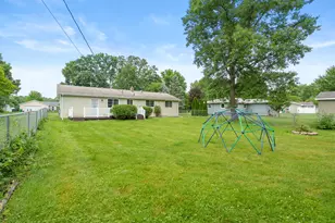 17175 Moorepark Rd, Three Rivers, MI 49093 - Photo 33