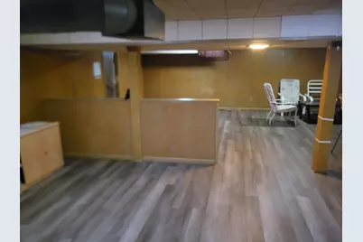 24011 Seneca Street, Oak Park, MI 48237 - Photo 17