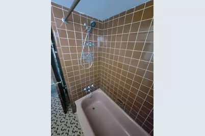24011 Seneca Street, Oak Park, MI 48237 - Photo 13