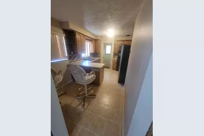 24011 Seneca Street, Oak Park, MI 48237 - Photo 11