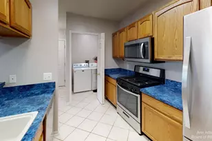 2666 S Knightsbridge Cir, Ann Arbor, MI 48105 - Photo 3