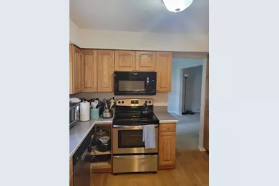 2411 Weathervane Road, West Bloomfield, MI 48324 - Photo 5