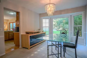 2411 Weathervane Rd, West Bloomfield, MI 48324 - Photo 11