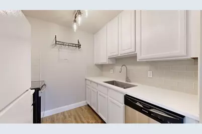 2108 Pauline Boulevard #307, Ann Arbor, MI 48103 - Photo 3