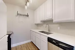 2108 Pauline Blvd, Ann Arbor, MI 48103 - Photo 3