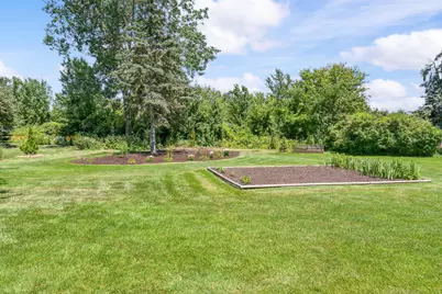 1380 Meadow Green Court SE, Caledonia, MI 49316 - Photo 49