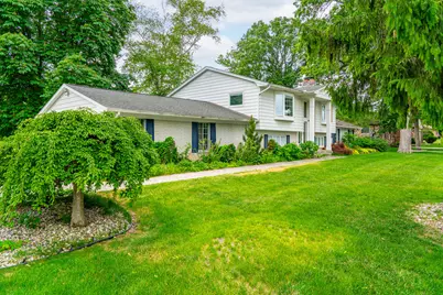 7436 Oak Bay Drive, White Lake, MI 48383 - Photo 3