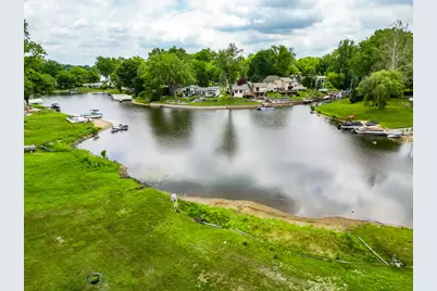 7436 Oak Bay Drive, White Lake, MI 48383 - Photo 11