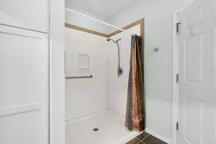 820 Forest Dr, Portage, MI 49002 - Photo 21
