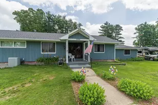 55081 Buckhorn Rd, Three Rivers, MI 49093 - Photo 3