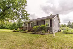 6637 Hitchingham Rd, Ypsilanti, MI 48197 - Photo 3