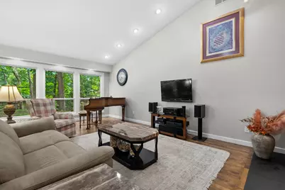 3720 Blackberry Lane, Kalamazoo, MI 49008 - Photo 5