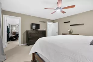 3720 Blackberry Ln, Kalamazoo, MI 49008 - Photo 19