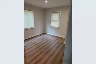 16140 W Chicago Street, Detroit, MI 48228 - Photo 7