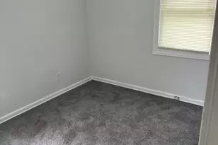 16140 W Chicago St, Detroit, MI 48228 - Photo 7