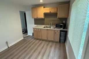16140 W Chicago St, Detroit, MI 48228 - Photo 5