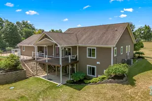2554 W Mosherville Rd, Jonesville, MI 49250 - Photo 7