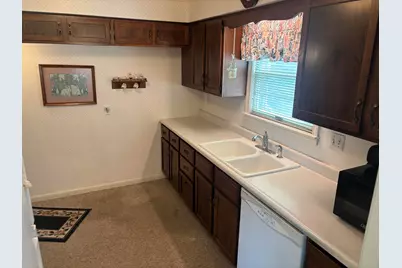 341 E Glenguile Avenue, Kalamazoo, MI 49004 - Photo 5