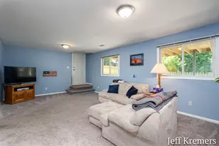 5286 Debbie Ct SW, Grandville, MI 49418 - Photo 29