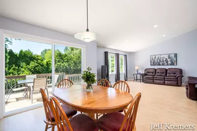 5286 Debbie Court SW, Grandville, MI 49418 - Photo 15