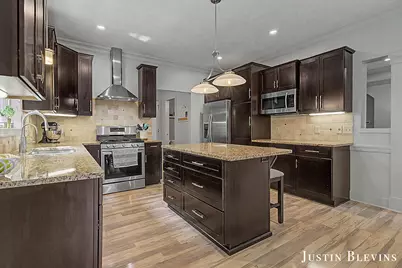 5515 Hagenvale Court NE, Rockford, MI 49341 - Photo 11