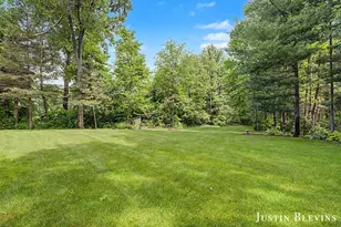 5515 Hagenvale Ct NE, Rockford, MI 49341 - Photo 43