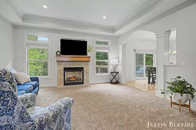 5515 Hagenvale Court NE, Rockford, MI 49341 - Photo 7