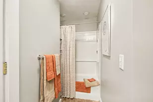 300 N Ottawa St, Zeeland, MI 49464 - Photo 13