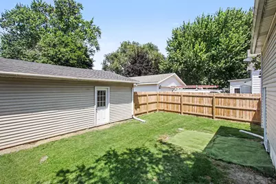 300 N Ottawa Street, Zeeland, MI 49464 - Photo 17