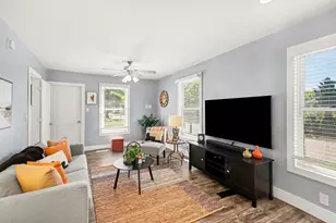 300 N Ottawa St, Zeeland, MI 49464 - Photo 5