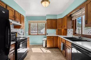 2315 Fairfield Ave, Kalamazoo, MI 49048 - Photo 13