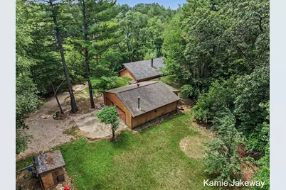 1406 S Lafayette Street, Greenville, MI 48838 - Photo 7