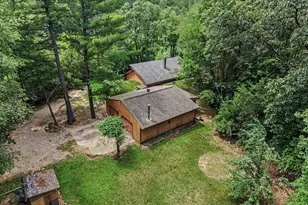 1406 S Lafayette St, Greenville, MI 48838 - Photo 7