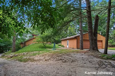 1406 S Lafayette Street, Greenville, MI 48838 - Photo 31