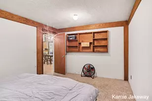 1406 S Lafayette St, Greenville, MI 48838 - Photo 19