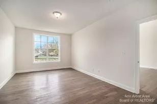 3343 Roseford Blvd, Ann Arbor, MI 48105 - Photo 17