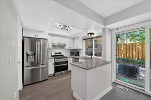 3477 Burbank Dr, Ann Arbor, MI 48105 - Photo 15