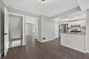 3477 Burbank Dr, Ann Arbor, MI 48105 - Photo 13