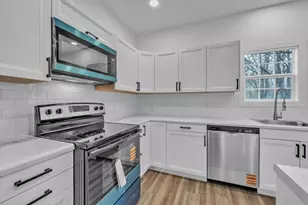 2301 Oxford St, Kalamazoo, MI 49004 - Photo 9