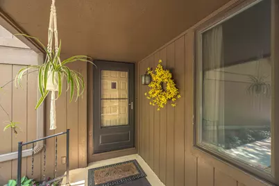587 Park Place, Saline, MI 48176 - Photo 5